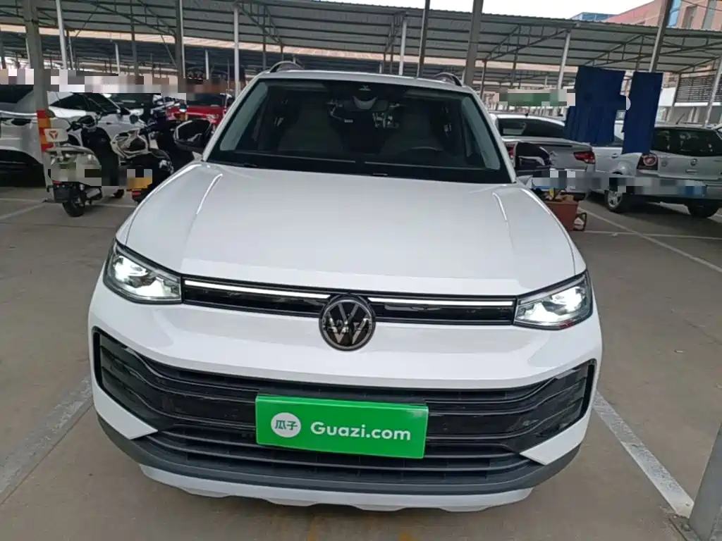 Volkswagen Tharu — миниатюра 3