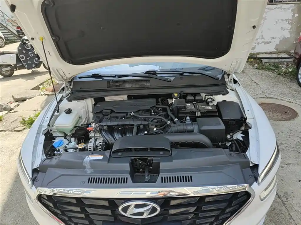 Hyundai MISTRA