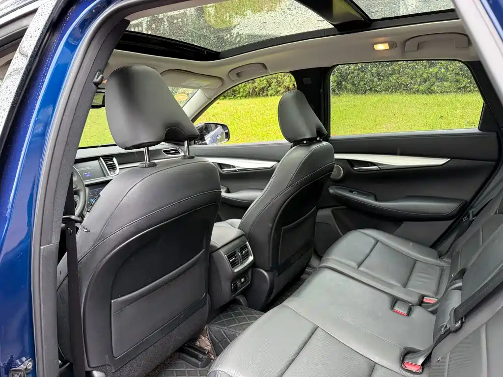 Infiniti QX50 — миниатюра 11