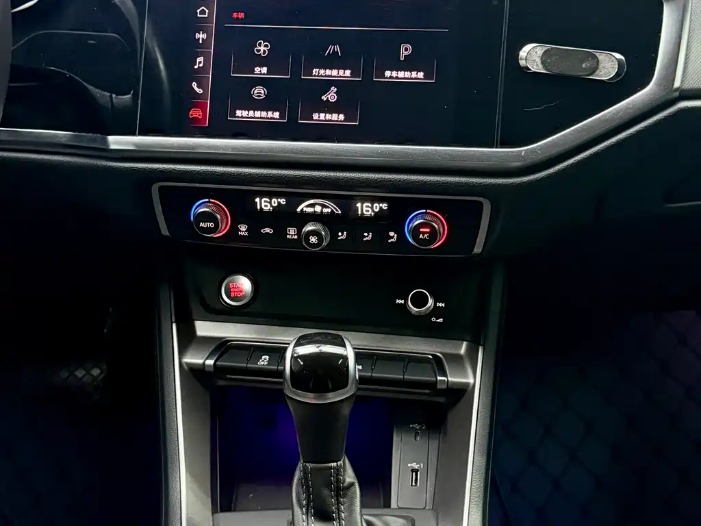 Audi Q3 — миниатюра 9
