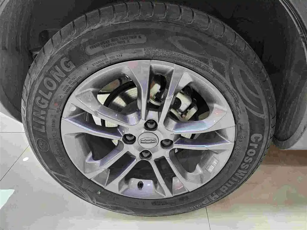 GEELY AUTOMOBILE VISION X3