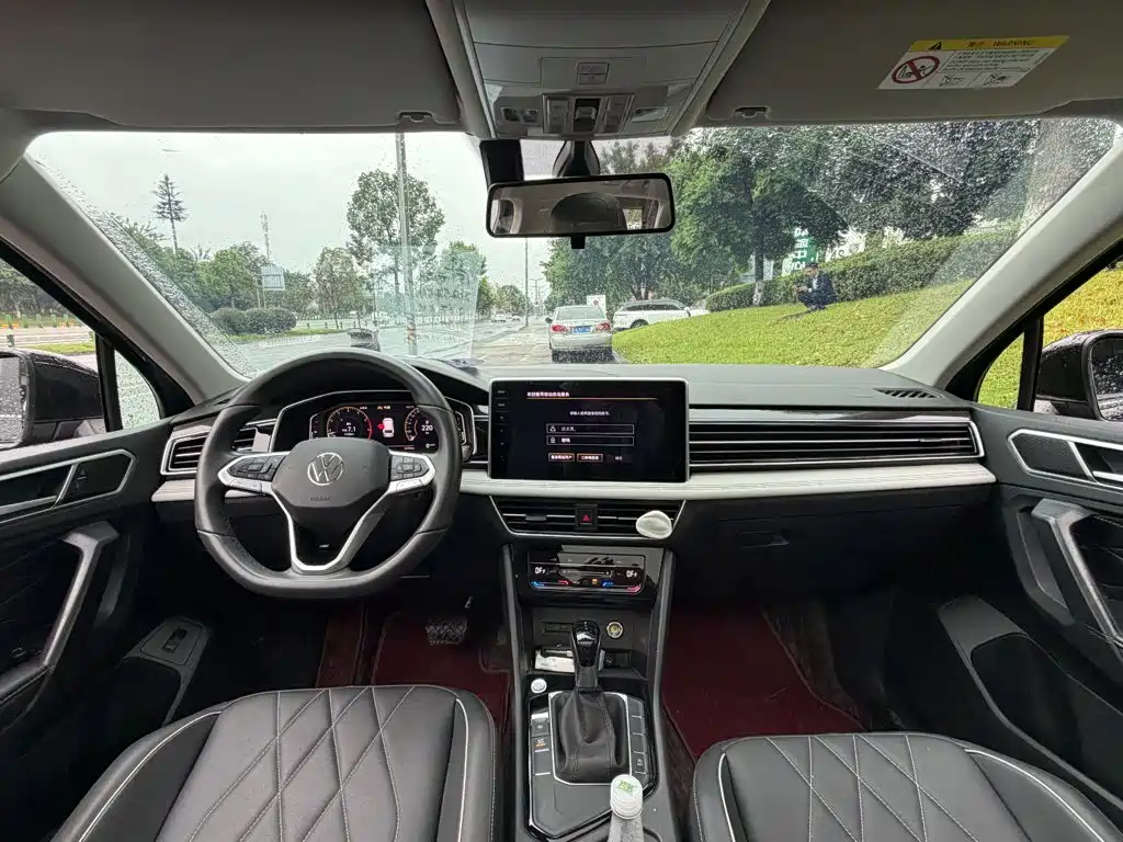 Volkswagen Tiguan L — миниатюра 13