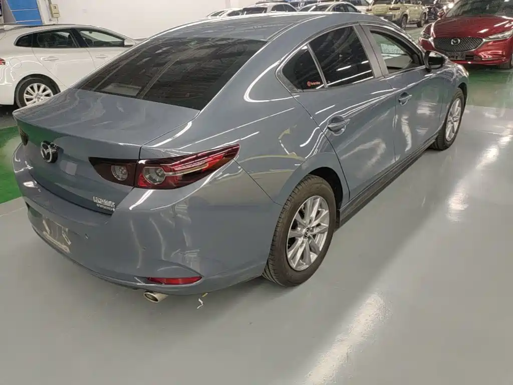 Mazda 3 Axela — миниатюра 7