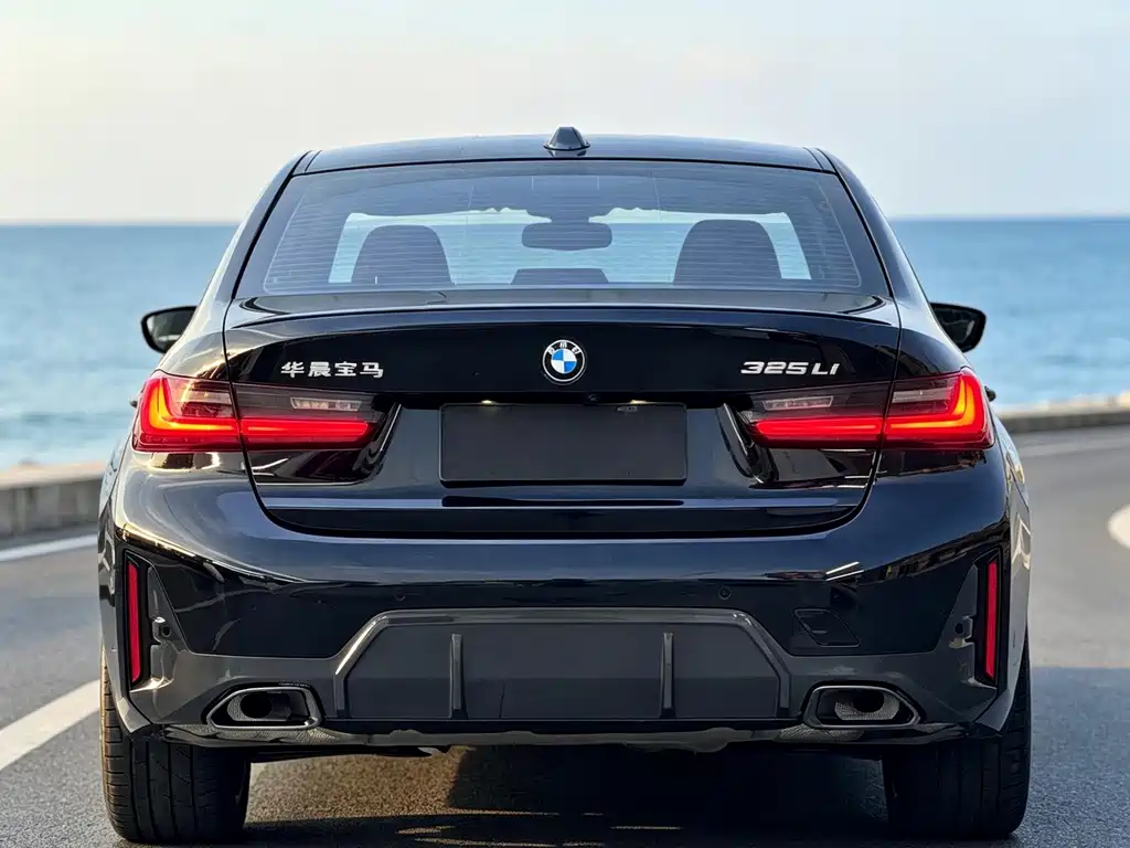 BMW 3 Series — миниатюра 3