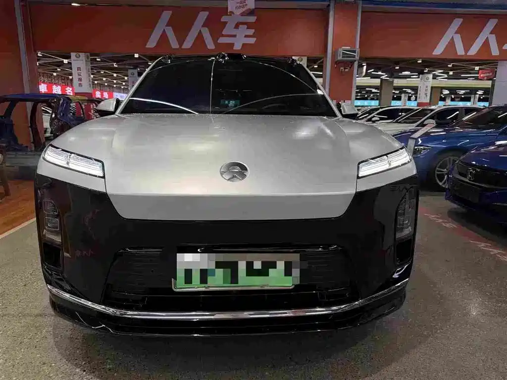 NIO ES8 2026 мест Executive Luxury