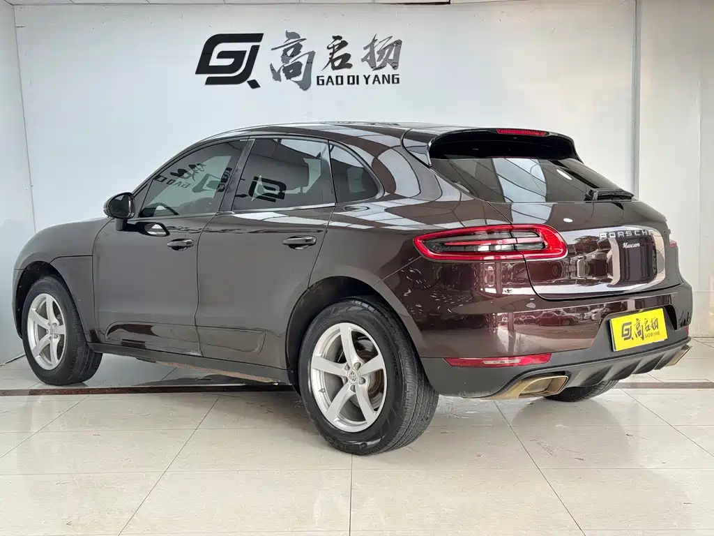 Porsche Macan — миниатюра 26