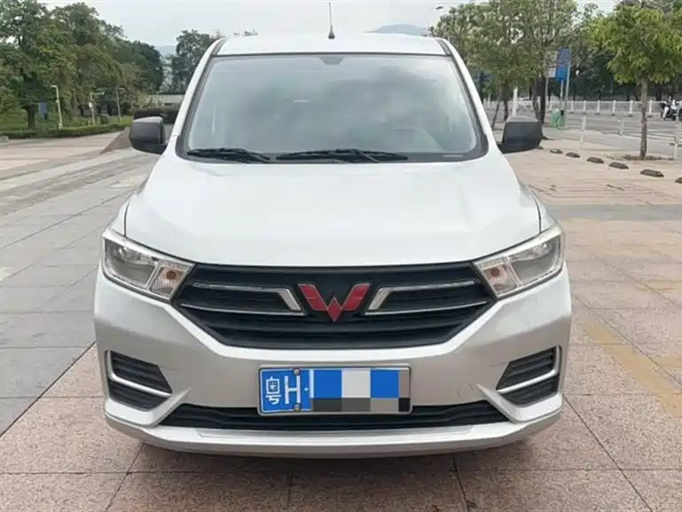 Wuling Hongguang 2021
