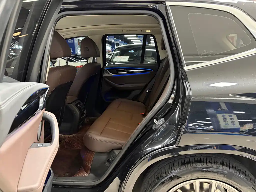 BMW X3 — миниатюра 5