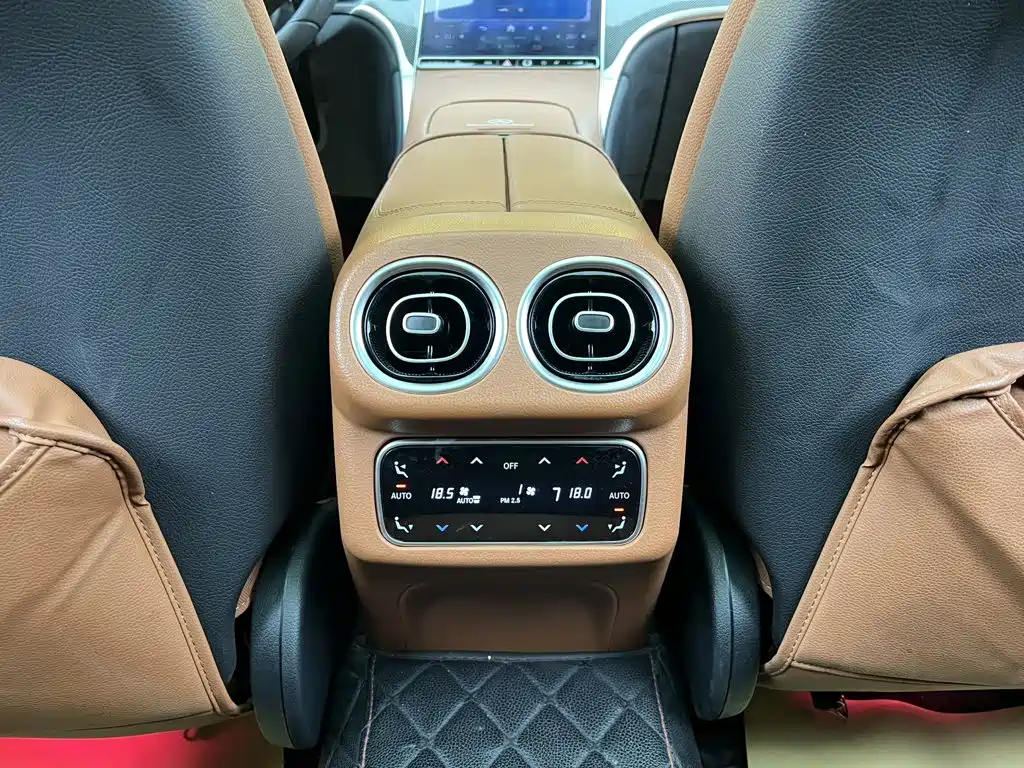 Mercedes-Benz GLC — миниатюра 43