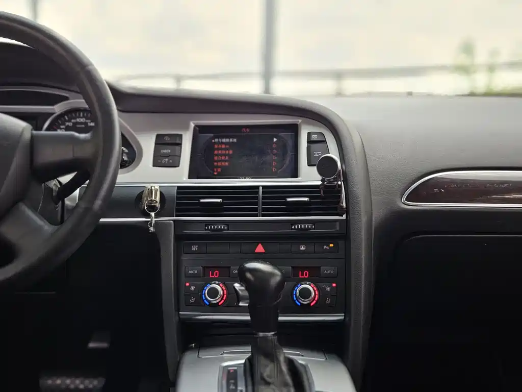 Audi A6L — миниатюра 22