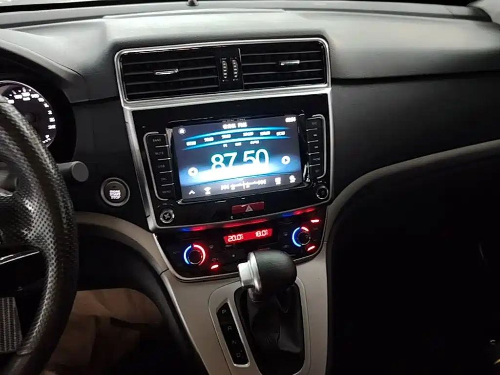 Haval M6 — миниатюра 13