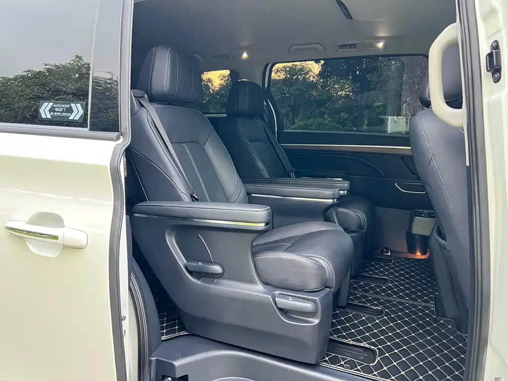 GAC Motor Trumpchi M8 — миниатюра 18