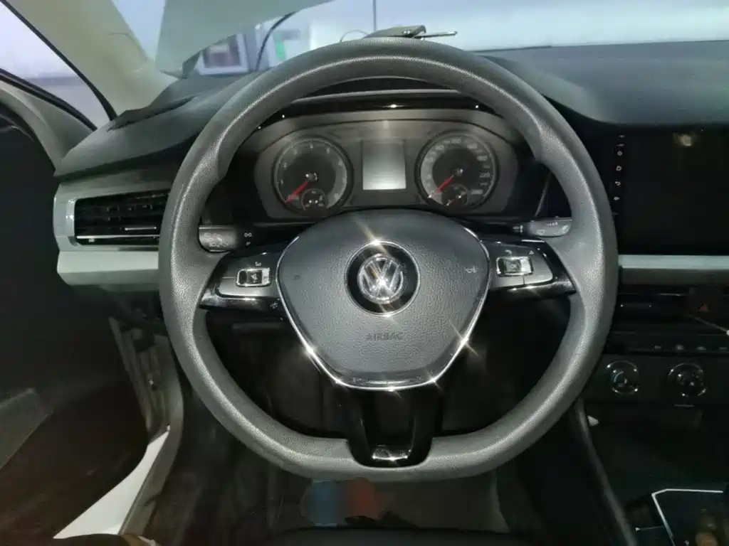 Volkswagen Lavida — миниатюра 11