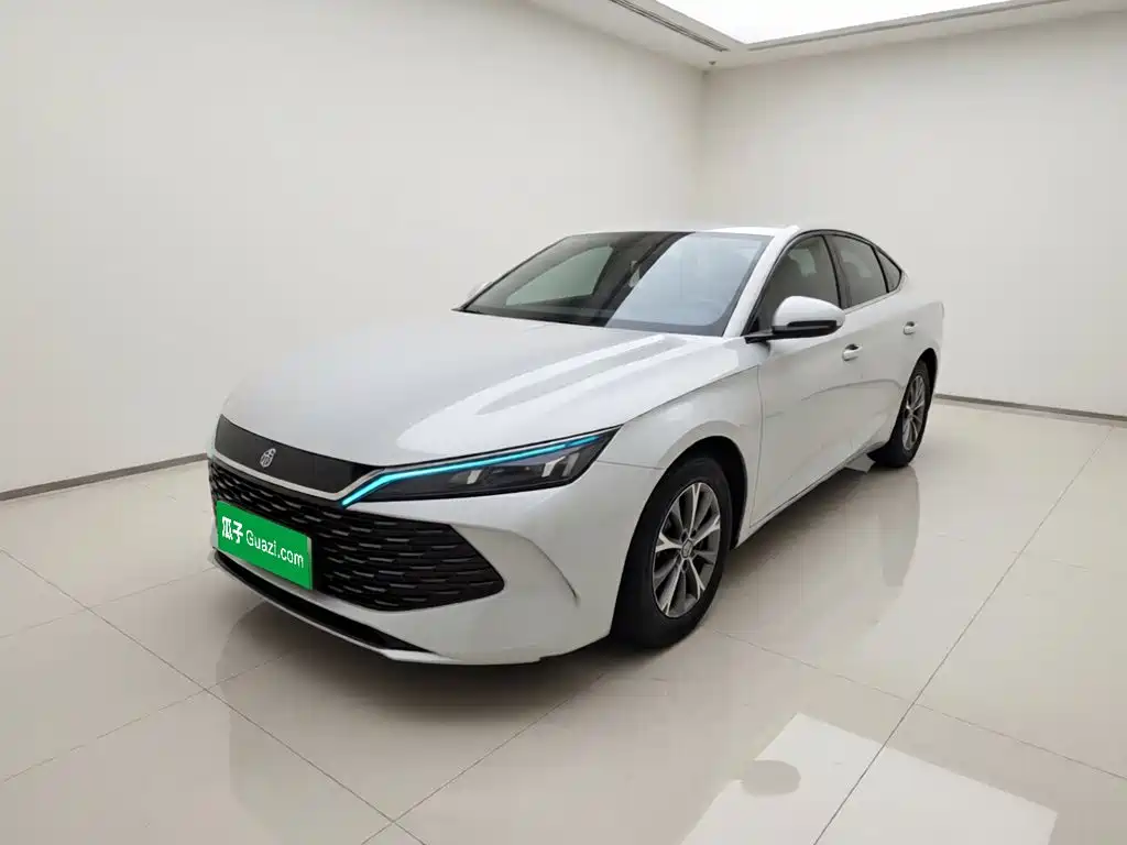 BYD Qin L
