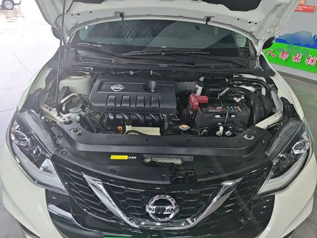 Nissan Tiida — миниатюра 20