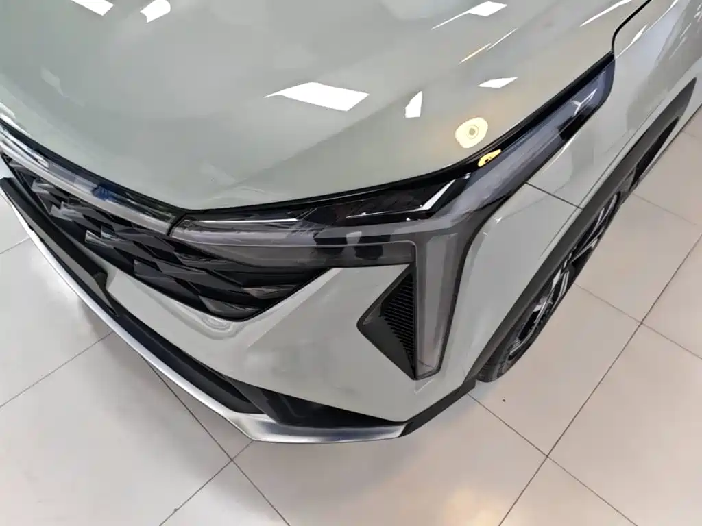 Geely Boyue — миниатюра 24