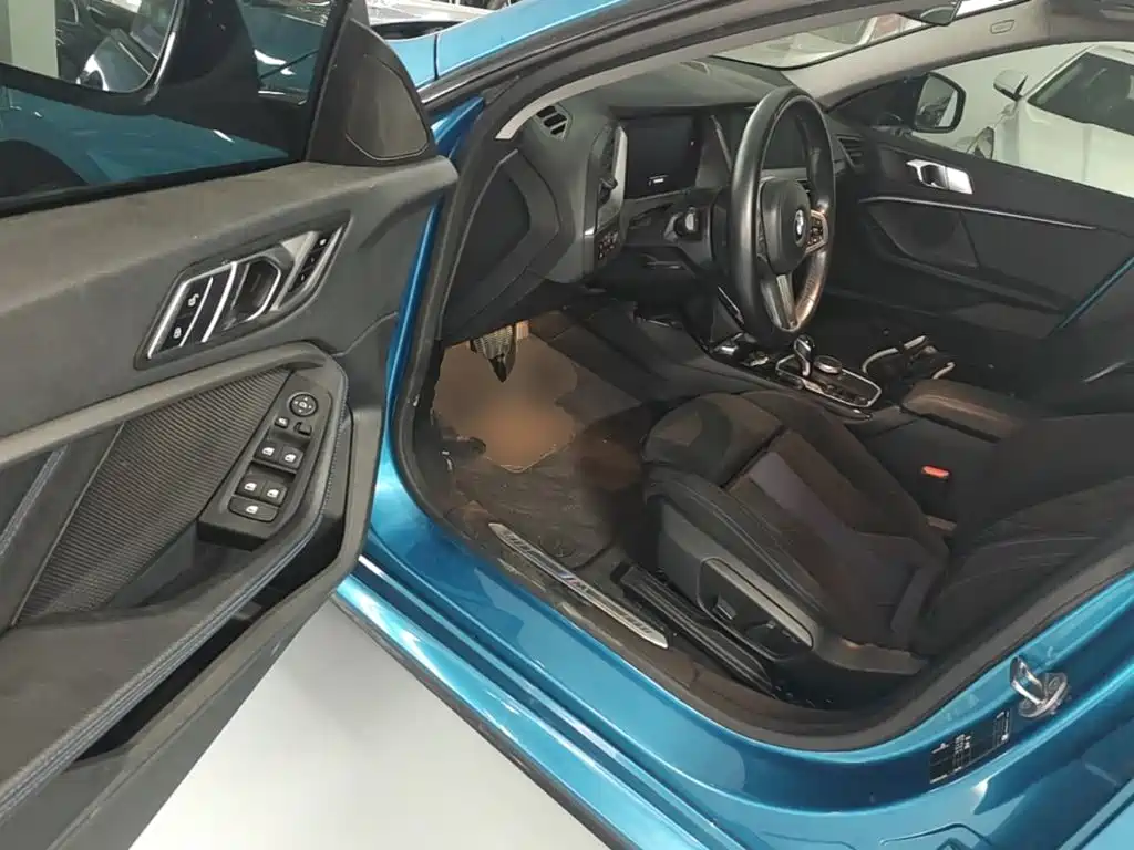 BMW 2 Series (Import) — миниатюра 16