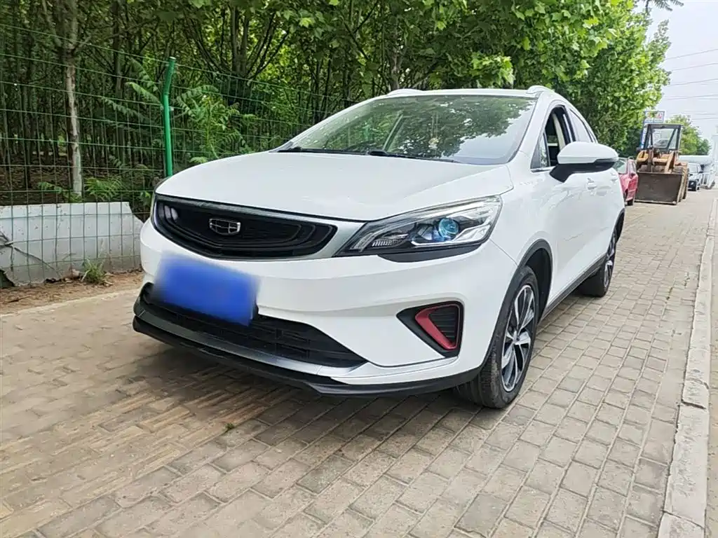 Geely Emgrand GS 2021
