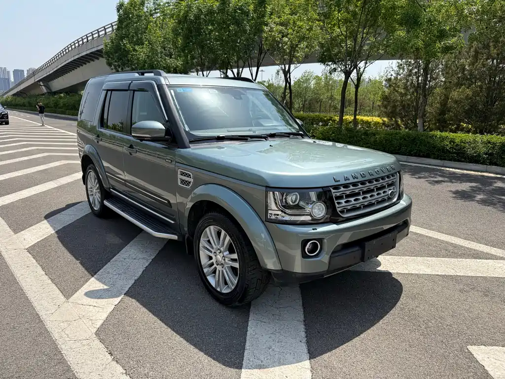 Land Rover Discovery 2014 3.0 SC V6 HSE