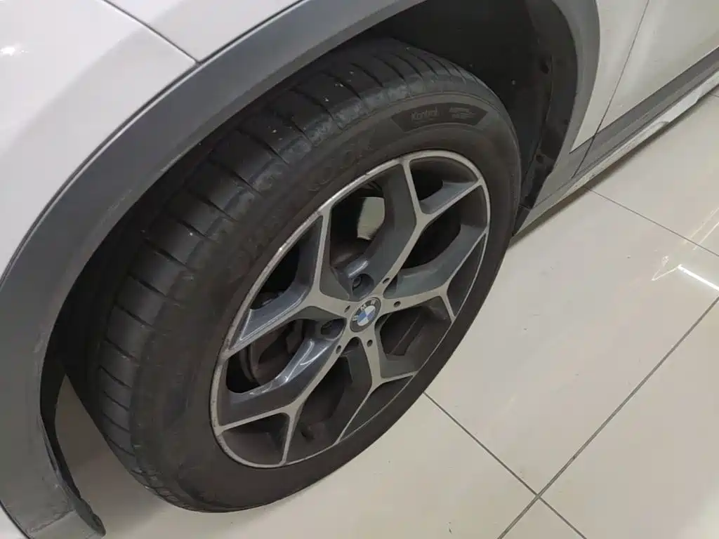 BMW X2 (Import) — миниатюра 23