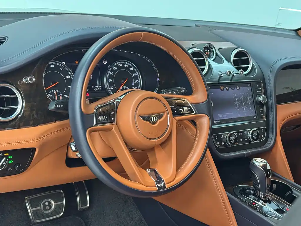 Bentley Bentayga — фотографии объявления, Фото 13