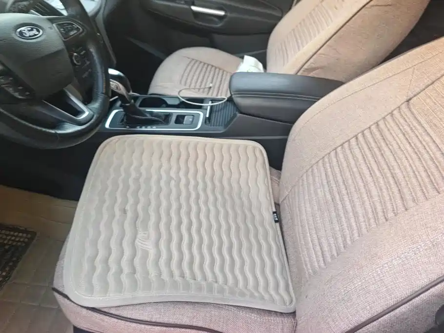 Ford Kuga — миниатюра 9