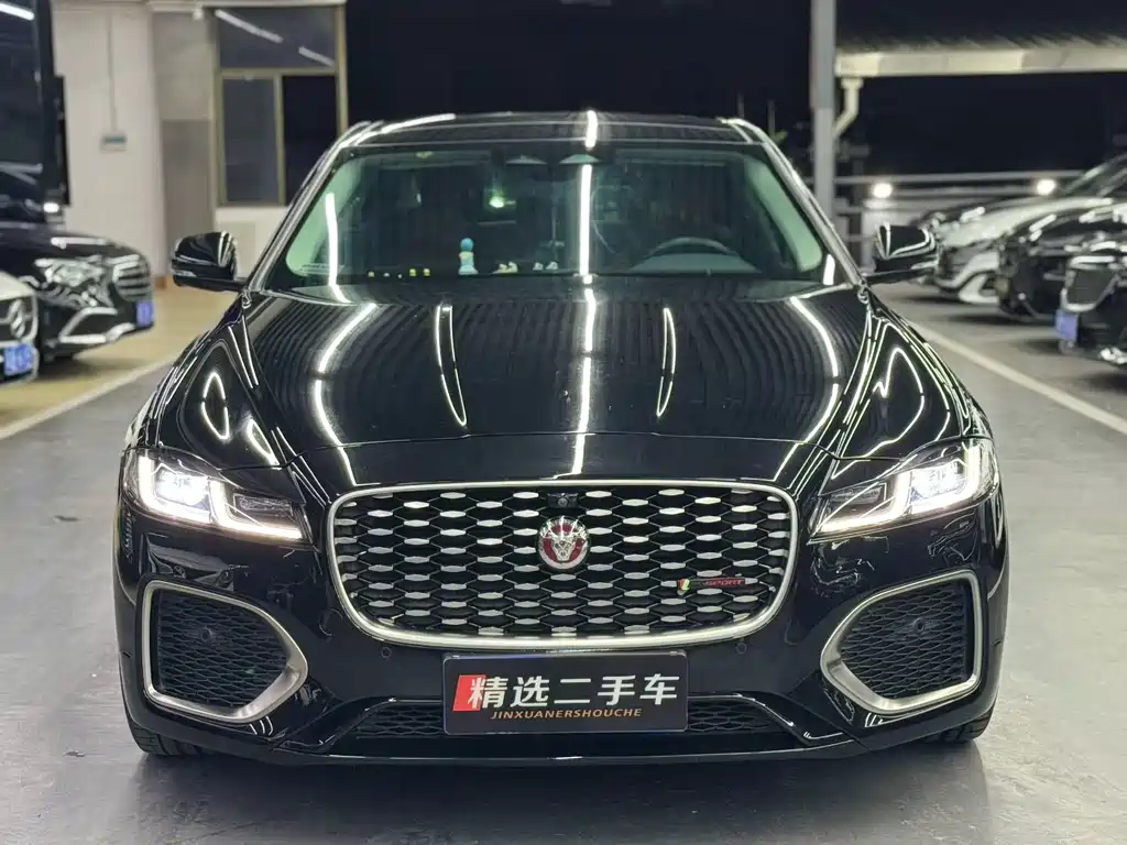 JAGUAR XFL