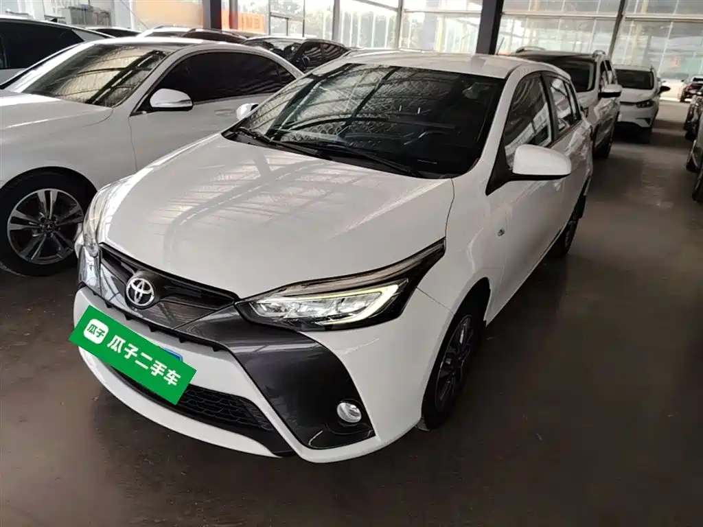 Купить Toyota Yaris L