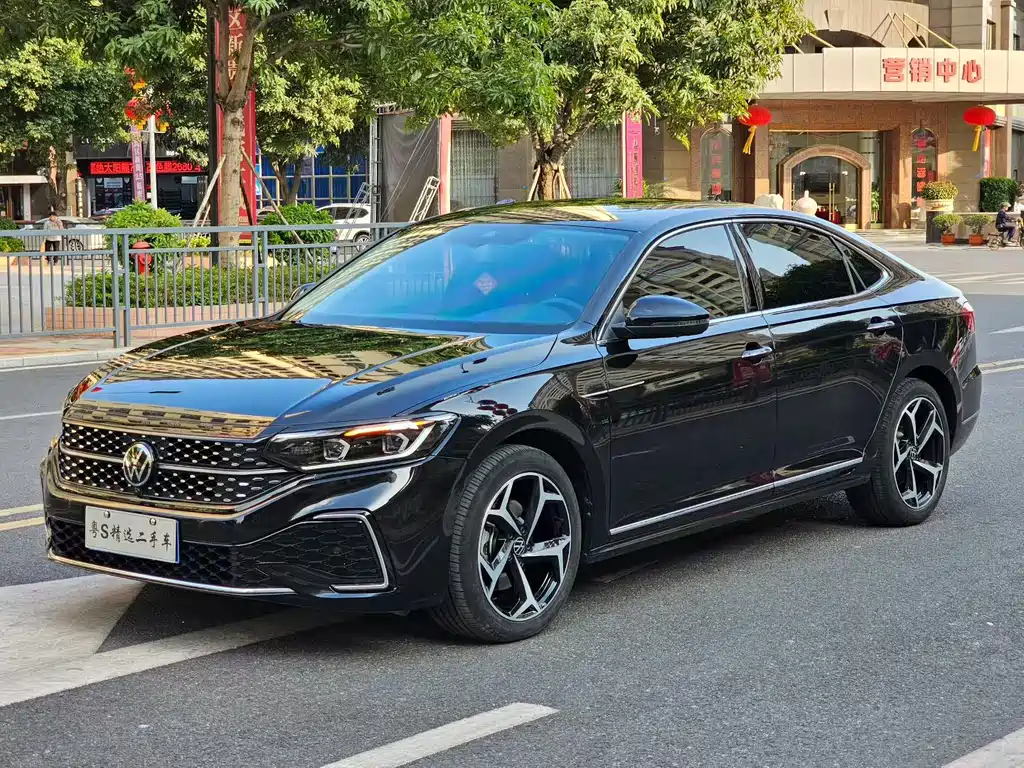 Купить Volkswagen Passat