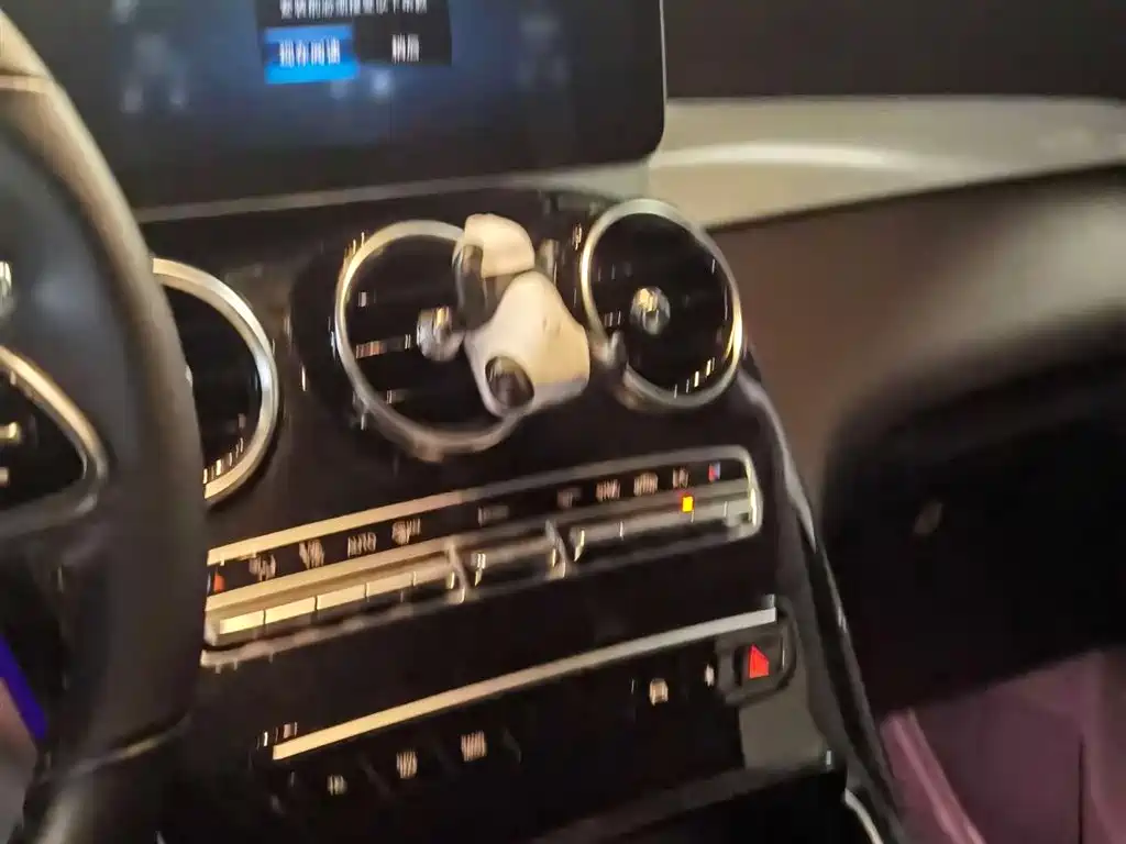Mercedes-Benz GLC 2023 GLC 260 4MATIC SUV
