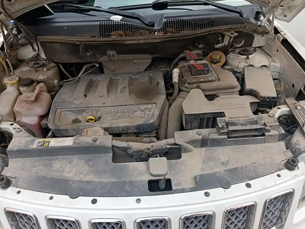 Jeep Compass (Import) — миниатюра 21