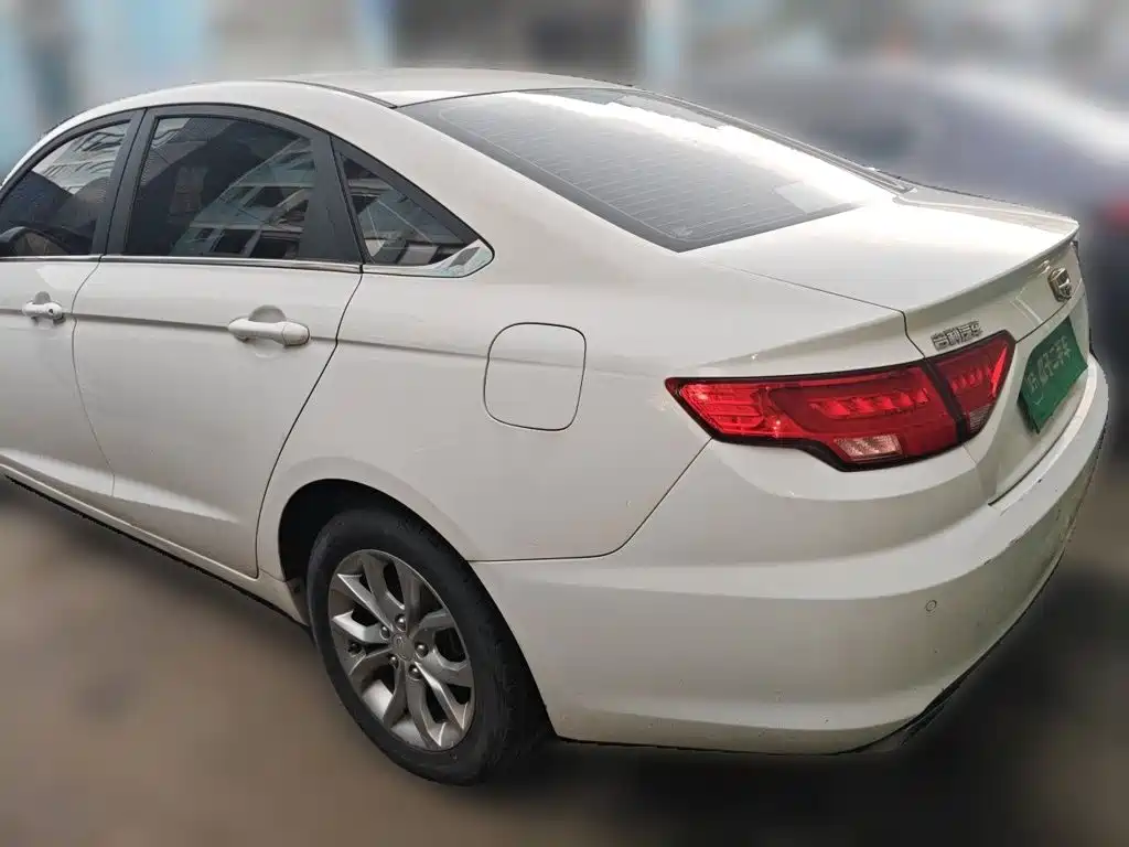 Geely Emgrand GL — миниатюра 4
