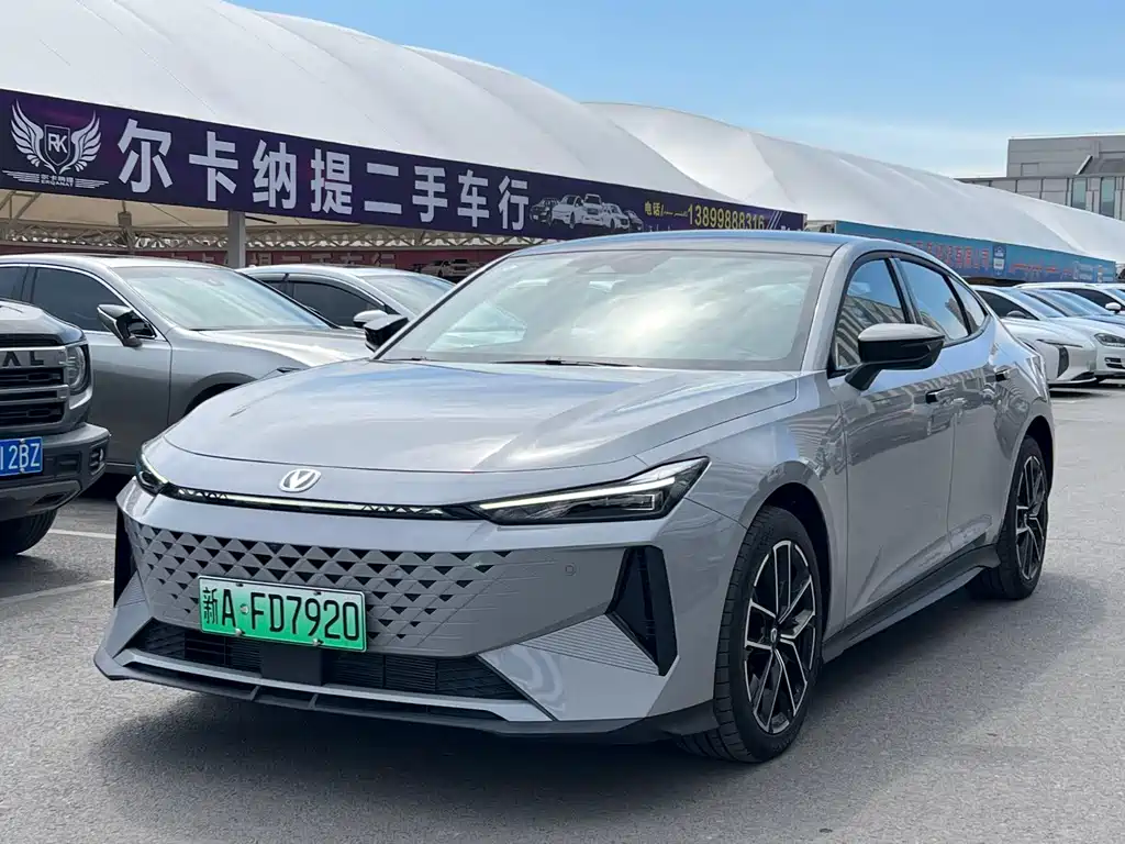 Changan UNI-V iDD 2024 iDD 136km