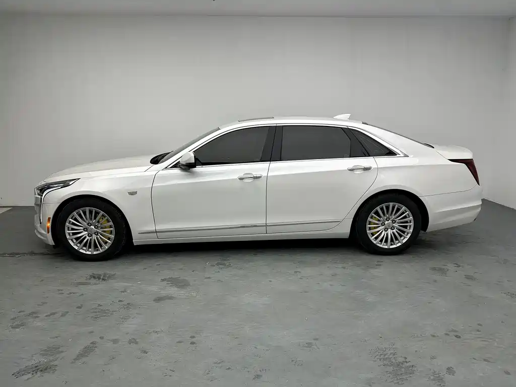 Cadillac CT6 2019 28T Fashion