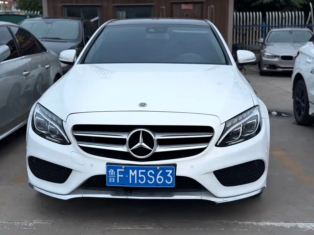 Mercedes-Benz C-Class — миниатюра 2
