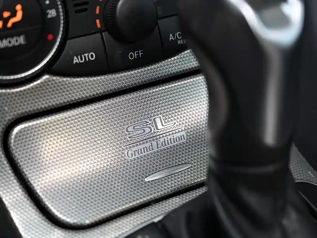 Mercedes-Benz SL-Class — миниатюра 8