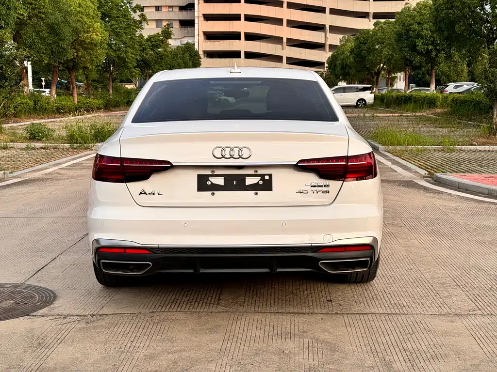Audi A4L 2020 40 TFSI Fashion