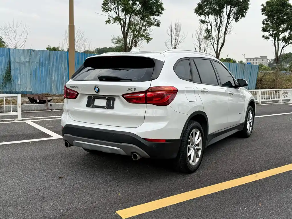 BMW X1 — миниатюра 6