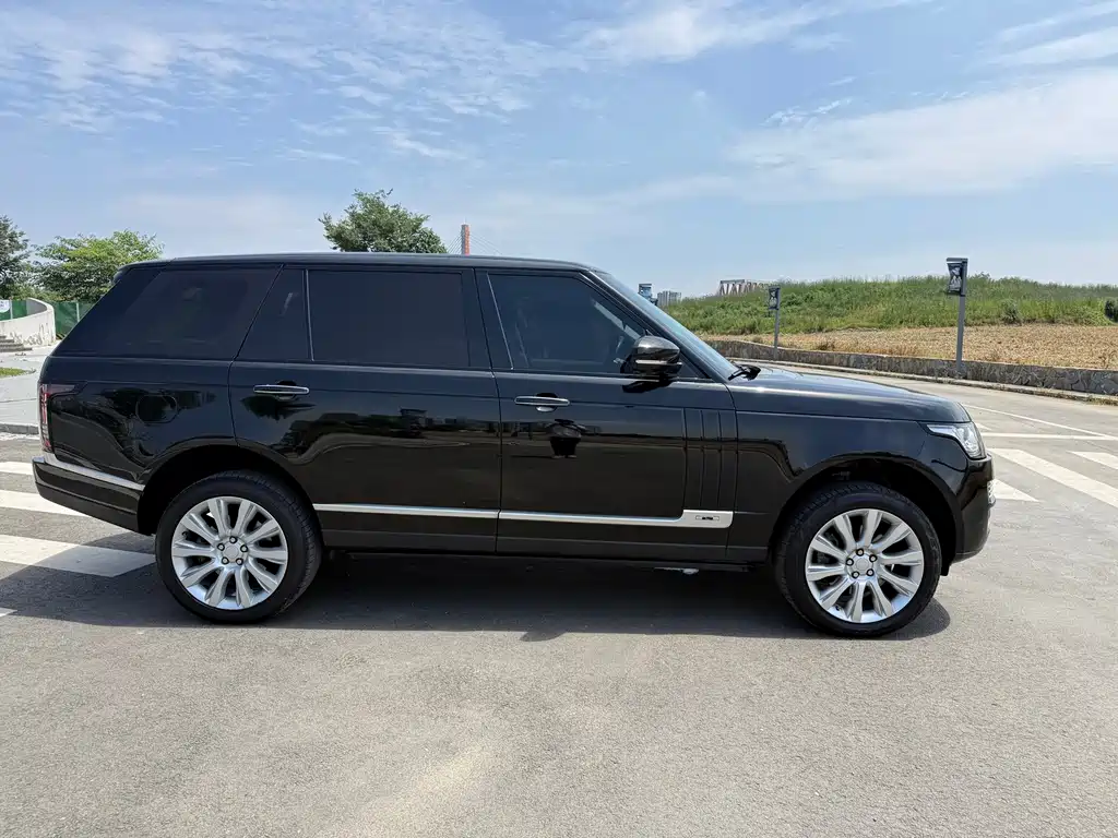 Land Rover Range Rover 2015 3.0 SC V6 Vogue SE Long Wheelbase