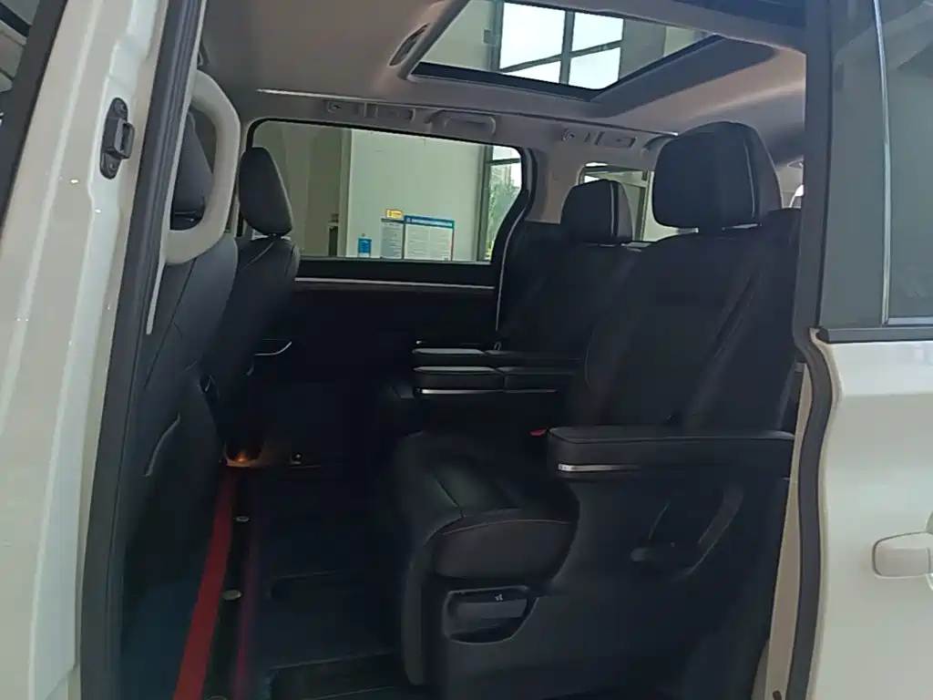 GAC Motor Trumpchi M8 — миниатюра 17