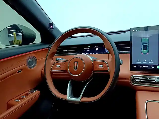 Hongqi Hongqi HS6 PHEV — миниатюра 11