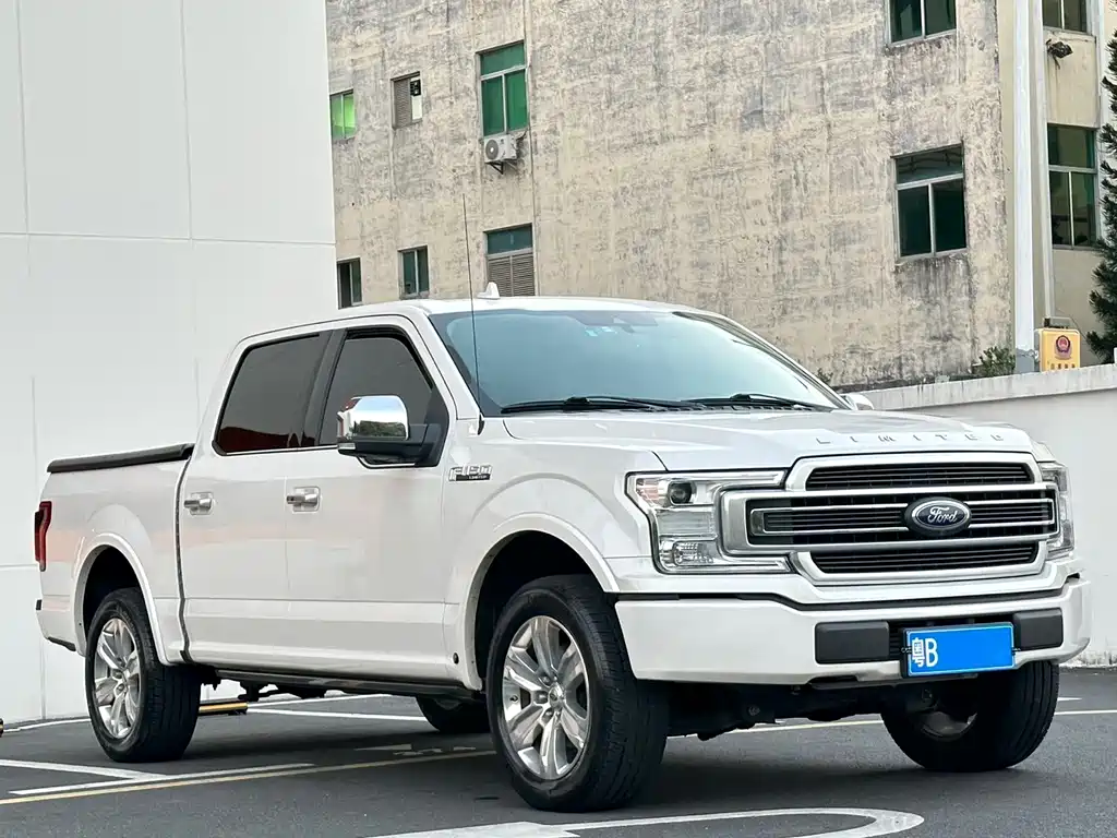 Ford F-150 Raptor — миниатюра 3