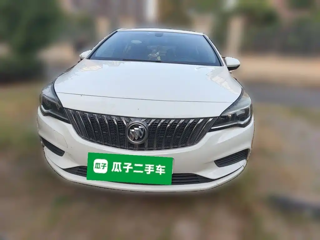 Buick Verano — миниатюра 3