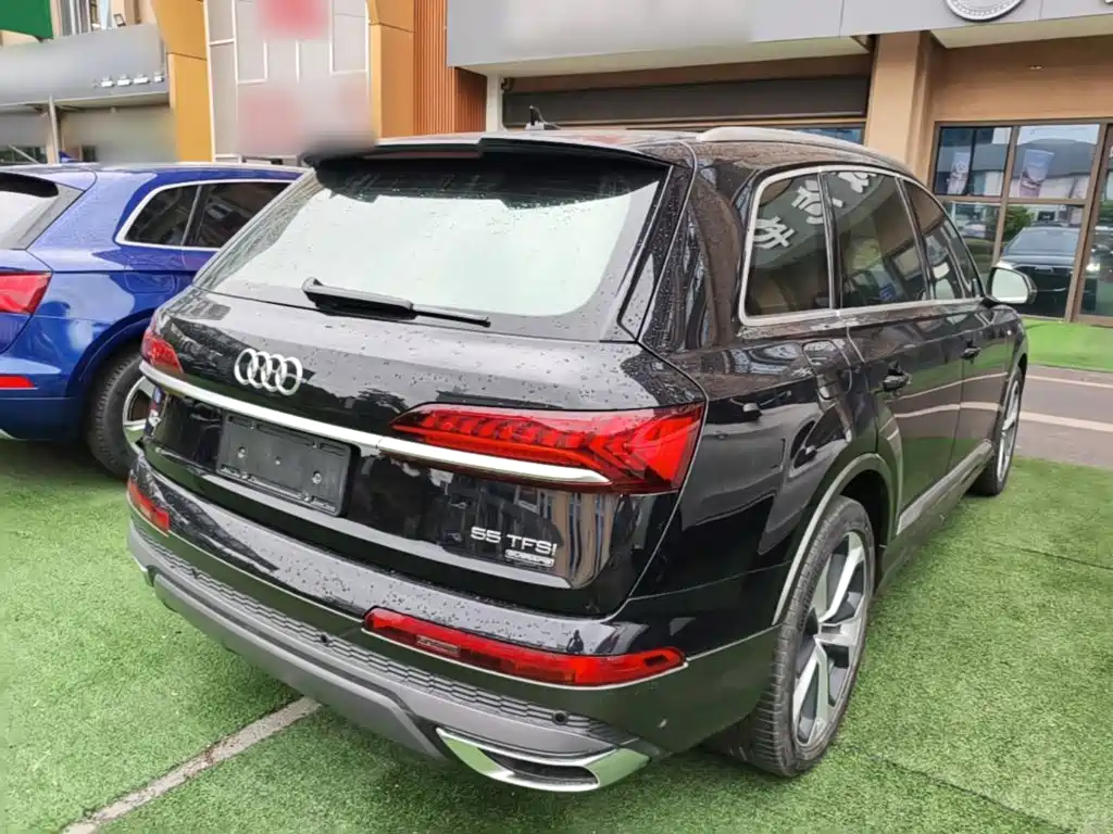 Audi Q7 — миниатюра 7