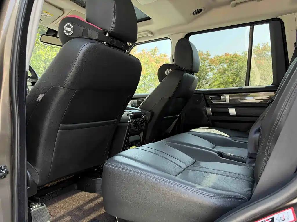 Land Rover Discovery — миниатюра 21