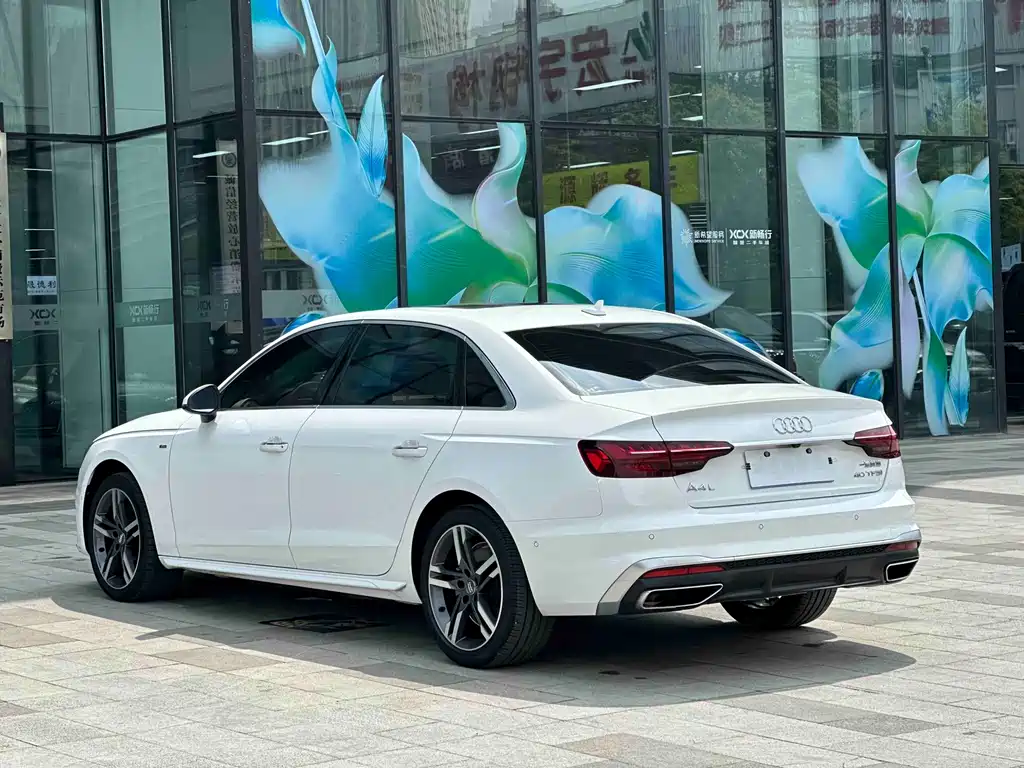 Audi A4L 2020 40 TFSI Luxury