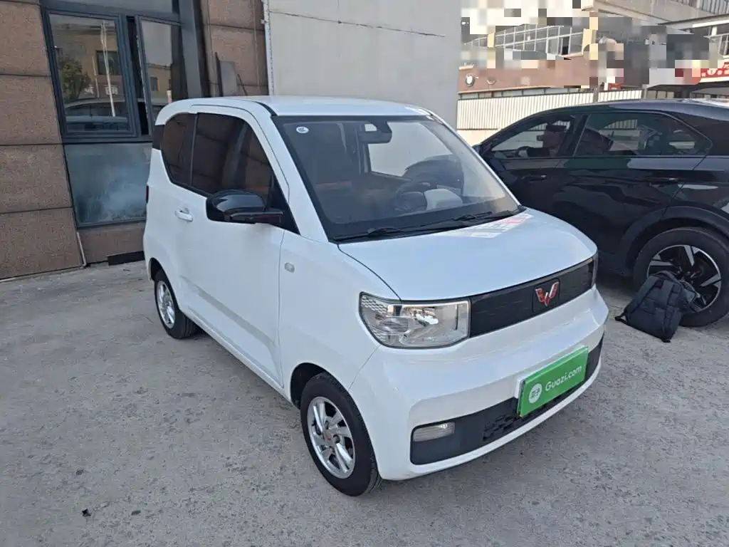 Wuling MINIEV — миниатюра 4