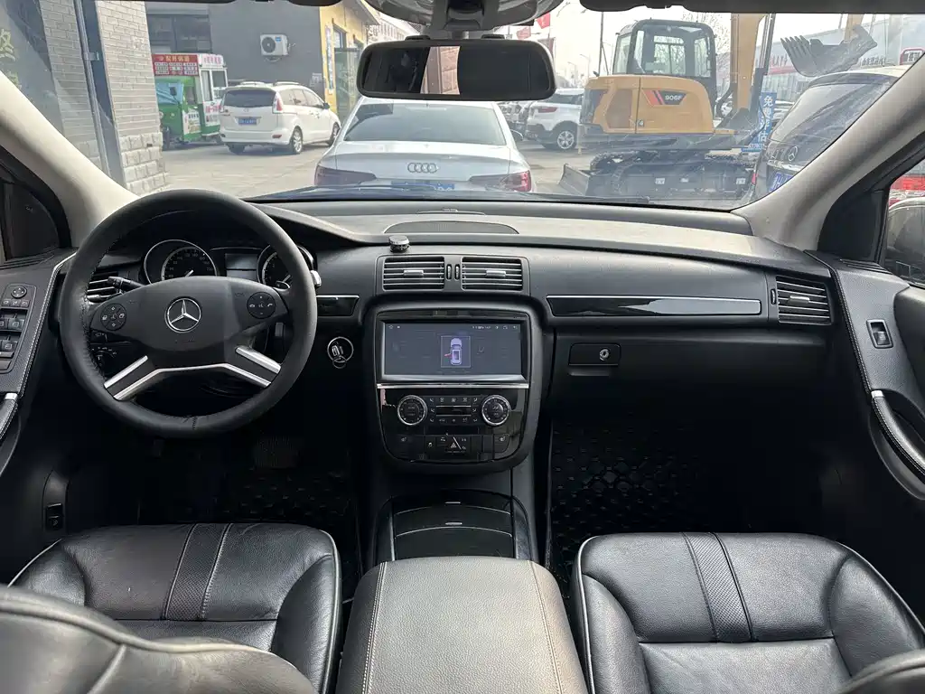 MERCEDES-BENZ R CLASS