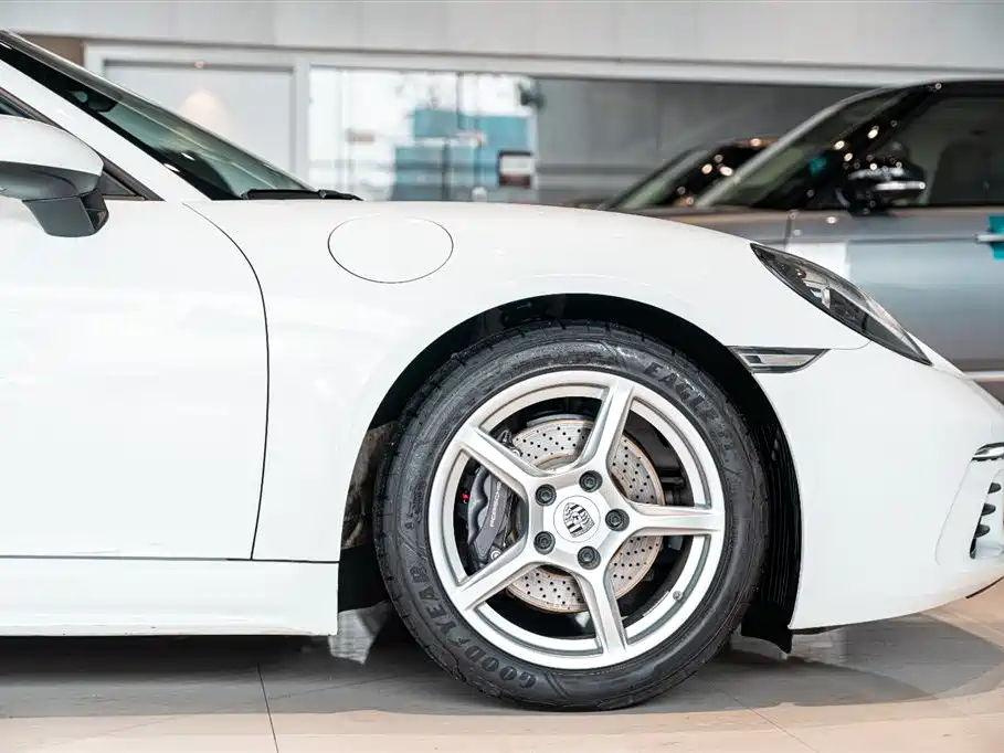 Porsche 718 2022 Boxster 2.0T