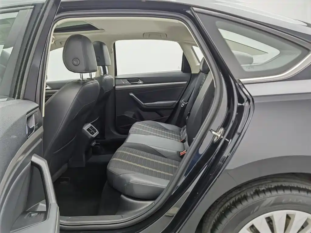 Volkswagen Lavida — миниатюра 15
